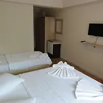 Altinersan מלון 3*