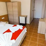 埃尔提纳逊酒店 迪迪姆