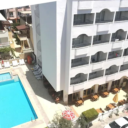 埃尔提纳逊酒店 迪迪姆