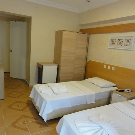 Altinersan Hotel 3*