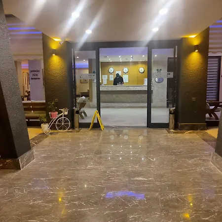 埃尔提纳逊酒店 酒店 3*